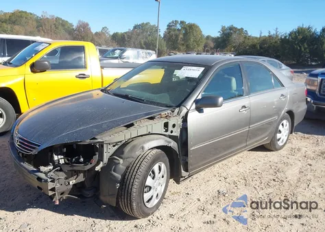 2005 Toyota Camry Le from USA, damaged, VIN 4T1BE32KX5U552563